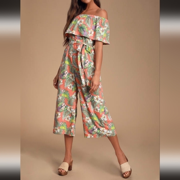 Lulu's "Raquell" Off Shoulder Tropical Jumpsuit - Picture 1 of 7